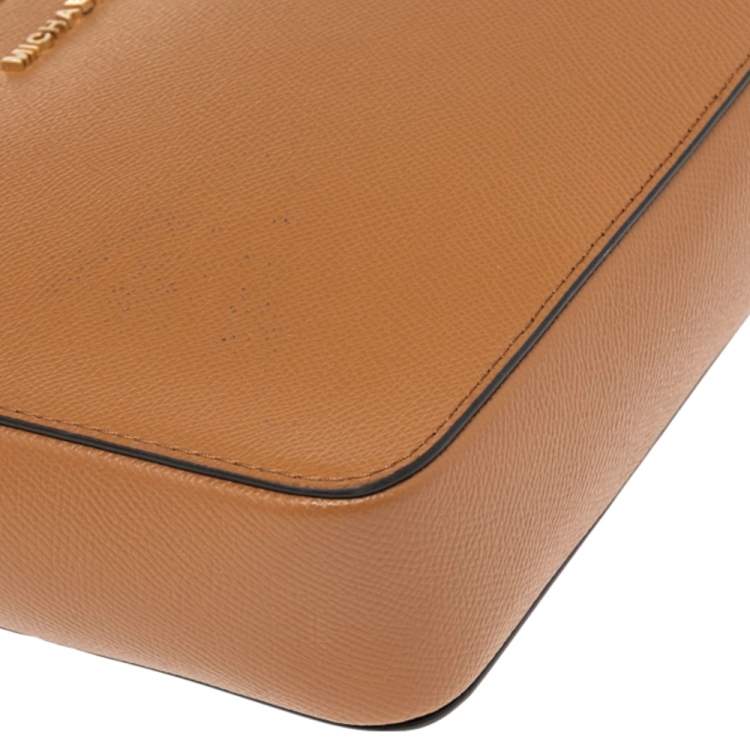 Pre Owned Michael Kors Brown Leather Jet Set Crossbody Bag