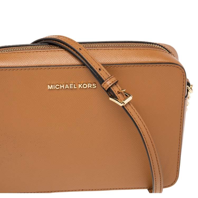 Pre Owned Michael Kors Brown Leather Jet Set Crossbody Bag