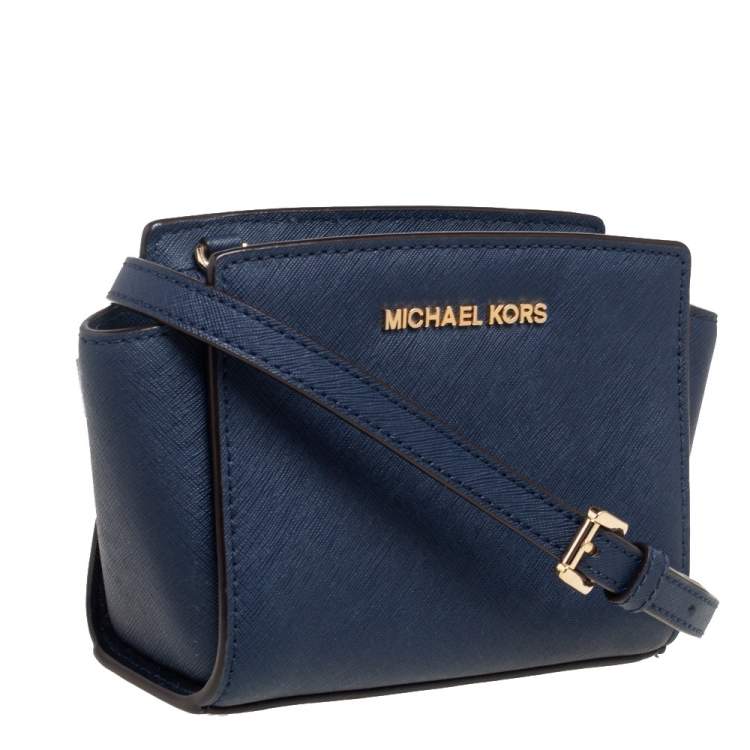 Pre Owned Michael Kors Navy Blue Leather Mini Selma Crossbody Bag