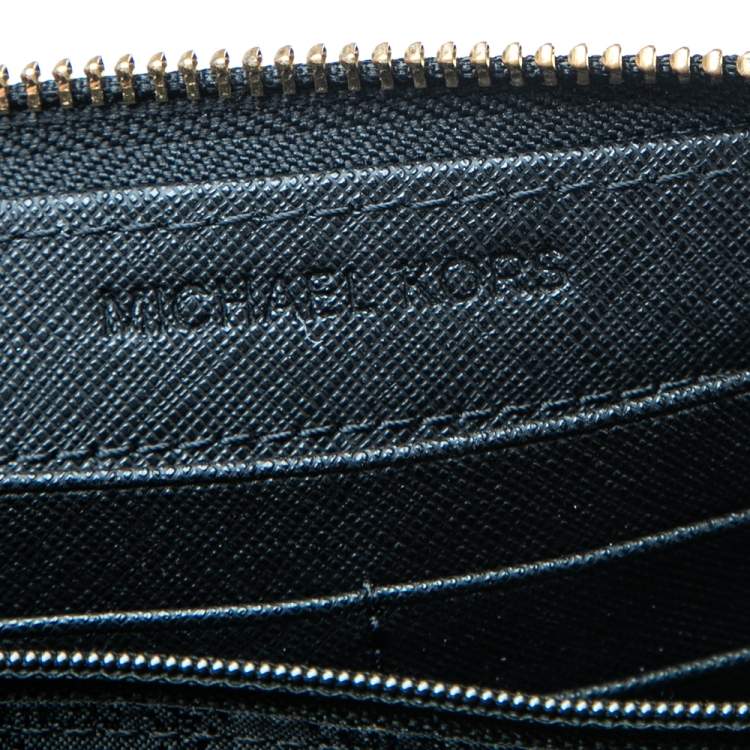 Pre Owned Michael Kors Black Saffiano Leather Zip Around Continental Wallet