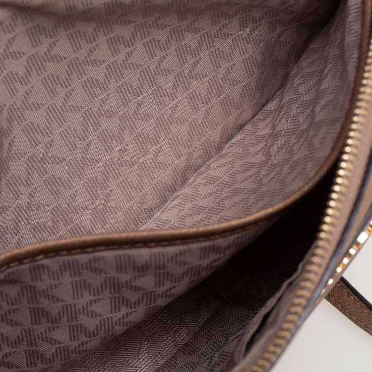 Pre Owned Michael Kors Dark Beige Leather Jet Set Camera Crossbody Bag