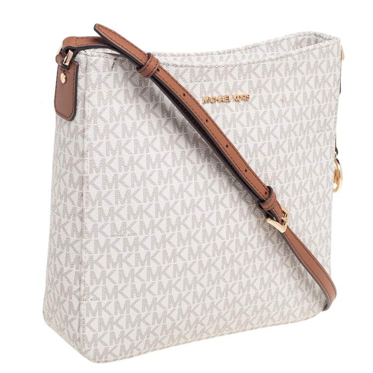 Pre Owned Michael Kors White Signature Coated Canvas Jet Set Travel Messenger Bag