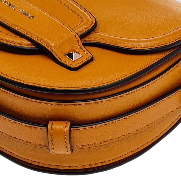Pre Owned Michael Kors Mustard Leather Small Cary Saddle Bag