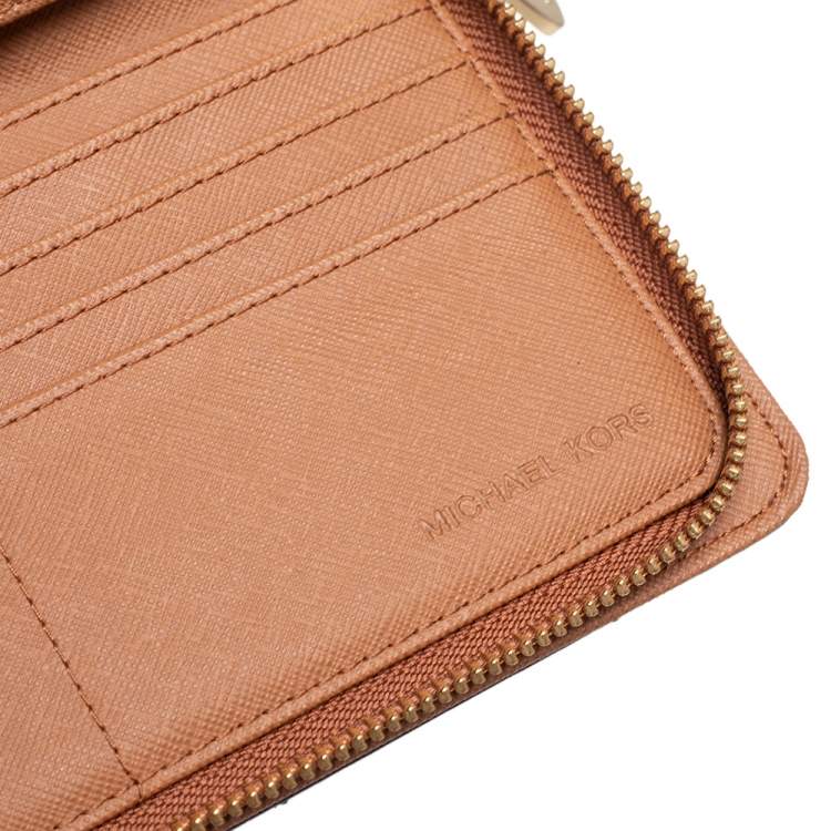 Pre Owned Michael Kors Beige Coated Canvas Hamilton Zip Around Wallet