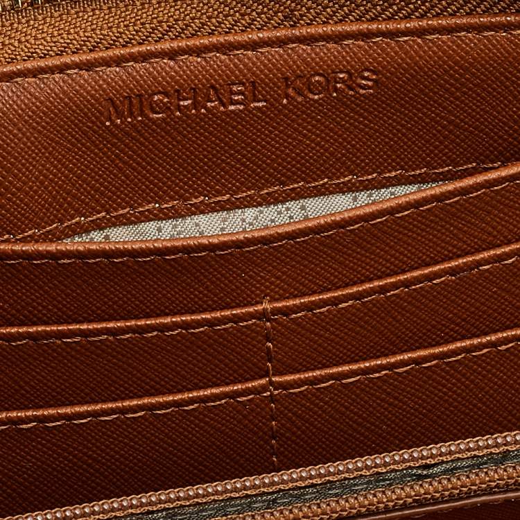 Pre Owned Michael Kors Brown Croc Embossed Leather Zip Around Wallet