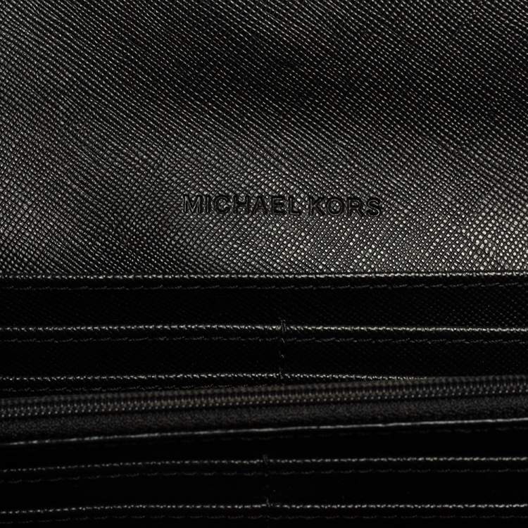 Pre Owned Michael Kors Black Grained Leather Fulton Flap Continental Wallet