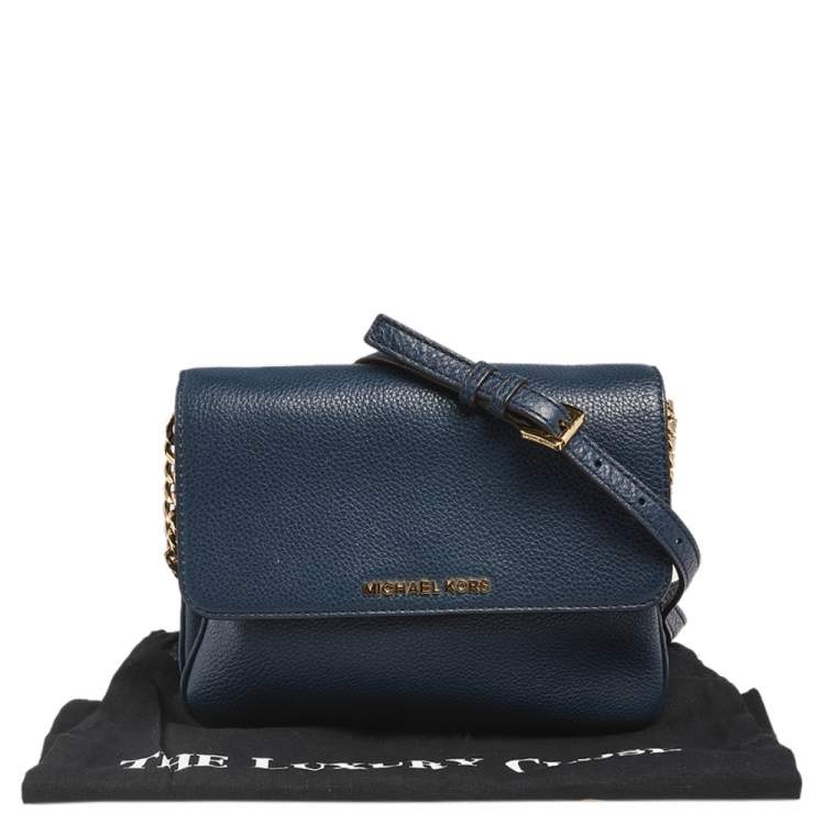 Pre Owned Michael Kors Blue Leather Jet Set Flap Crossbody Bag