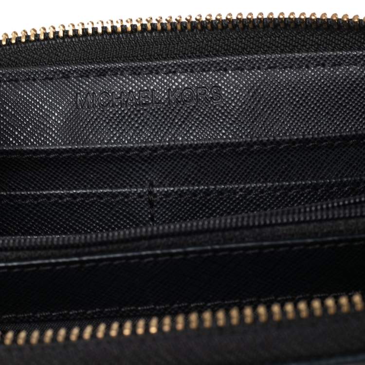 Pre Owned Michael Kors Black Leather Jet Set Zip Around Wallet