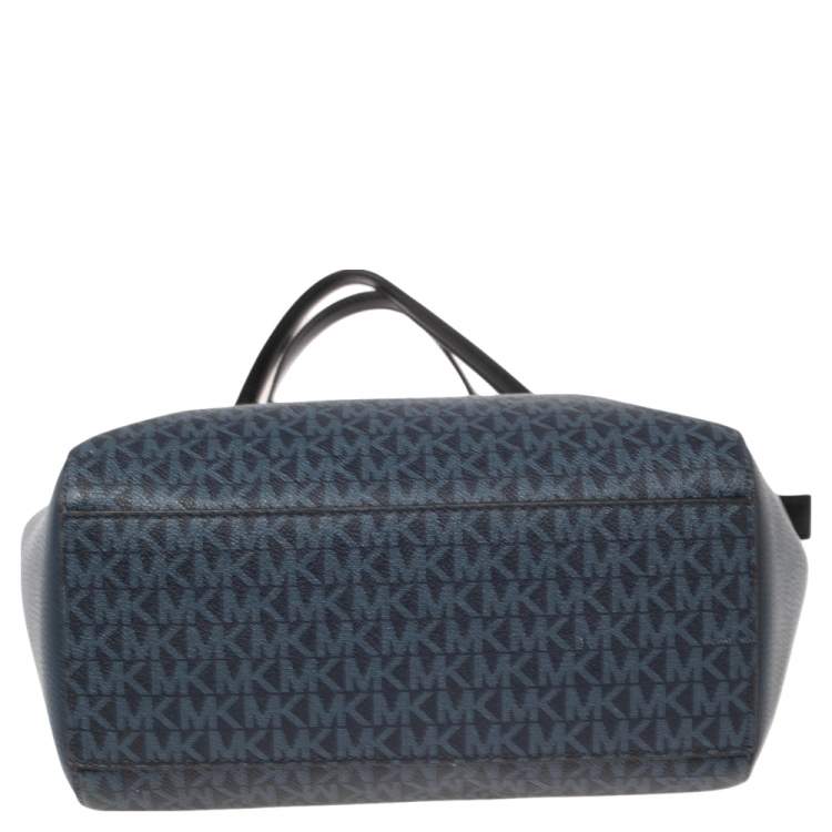 Pre Owned Michael Kors Blue Signature Canvas & Leather Kimberly Tote