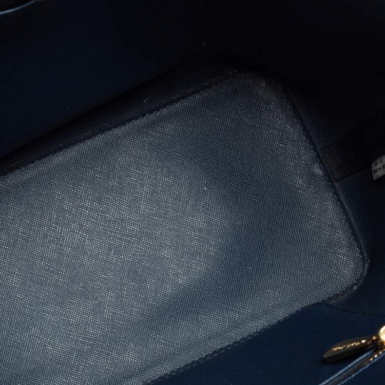 Pre Owned Michael Kors Navy Blue Leather Small Jet Set Travel Tote