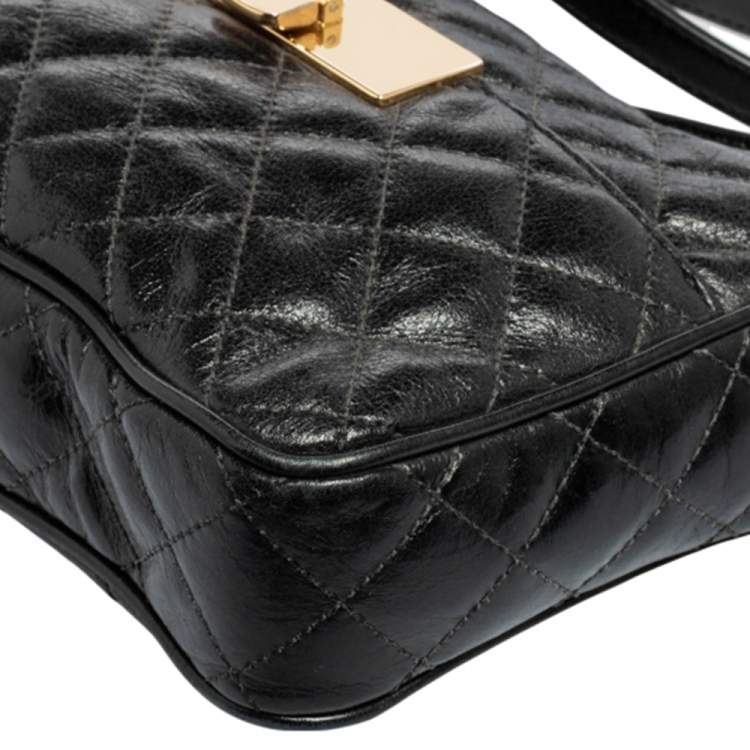 Pre Owned Michael Kors Black Quilted Leather Susannah Lock Messenger Bag