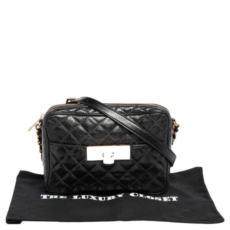 Pre Owned Michael Kors Black Quilted Leather Susannah Lock Messenger Bag