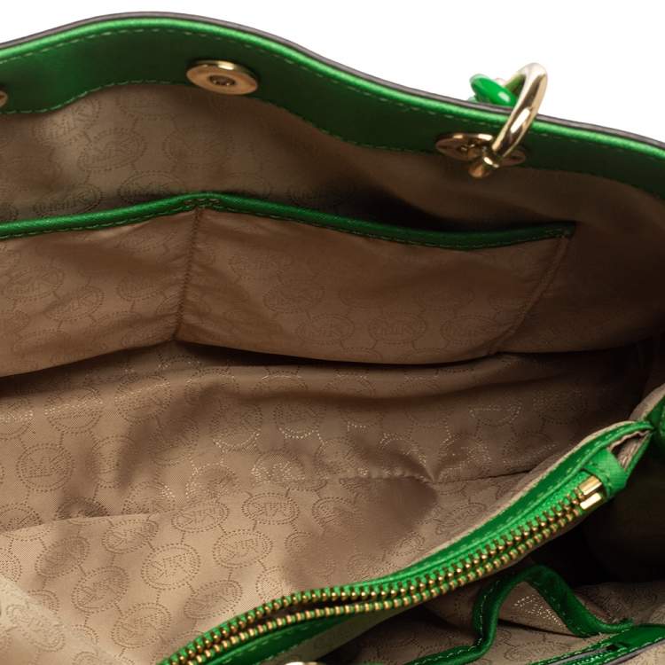 Pre Owned MICHAEL Michael Kors Green Saffiano Leather Cynthia Tote