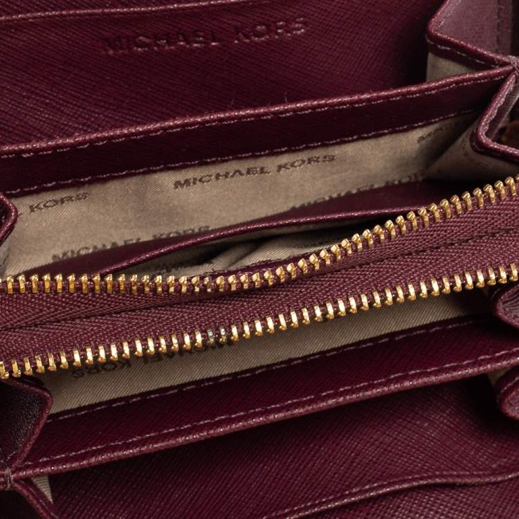 Pre Owned Michael Kors Burgundy Saffiano Leather Double Zip Around Compact Wallet