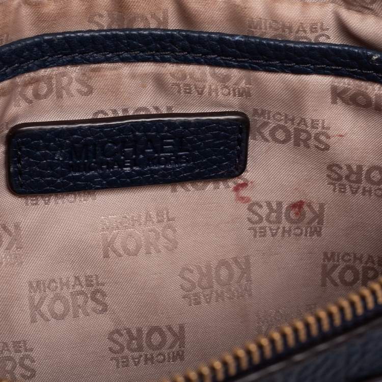 Pre Owned Michael Kors Blue Leather Jet Set Studded Shoulder Bag