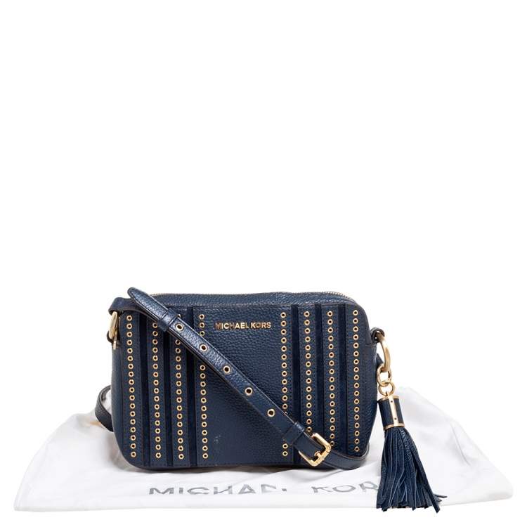 Pre Owned Michael Kors Blue Leather Jet Set Studded Shoulder Bag