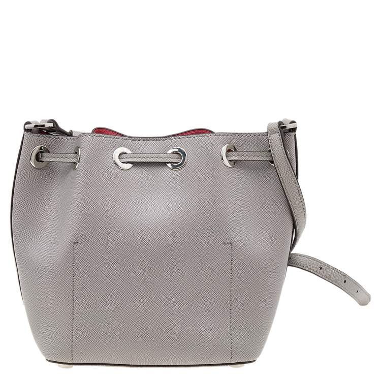 Pre Owned Michael Kors Grey Saffiano Leather Drawstring Shoulder Bag