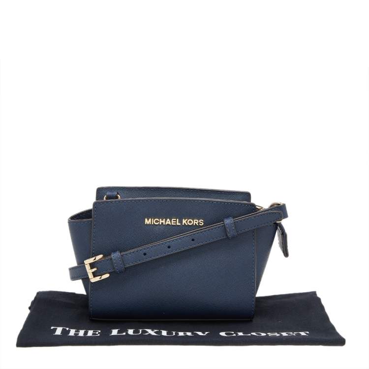 Pre Owned Michael Kors Navy Blue Leather Mini Selma Crossbody Bag