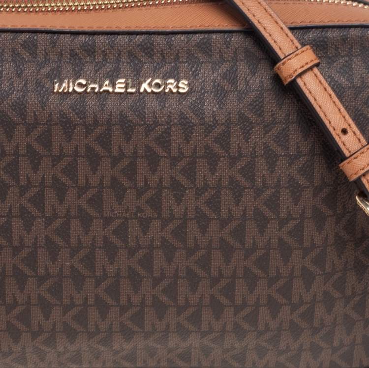 مملوكة مسبقًا Michael Kors Brown Leather And Coated Canvas Ginny Monogram Shoulder Bag