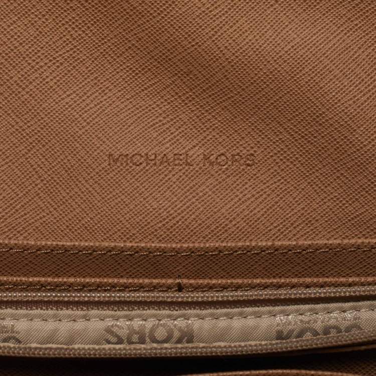Pre Owned Michael Kors Beige Saffiano Leather Wallet