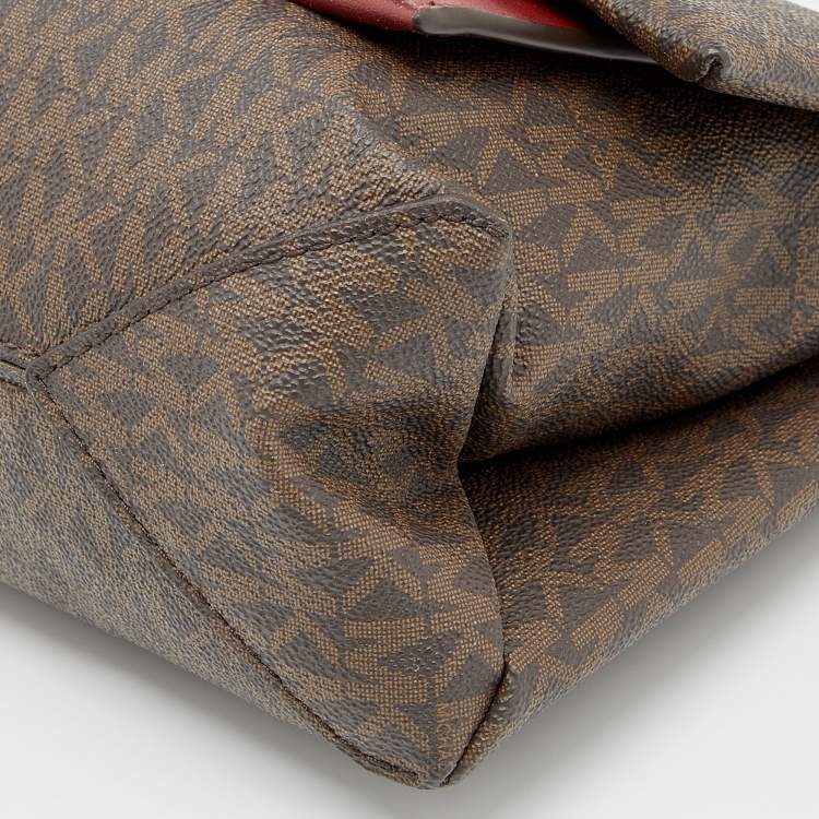 Pre Owned Michael Kors Brown/Burgundy Signature Coated Canvas And Leather Medium Cece Shoulder Bag