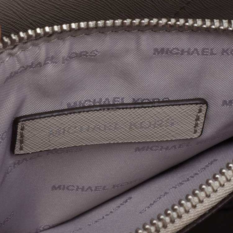 Pre Owned Michael Kors Grey Leather Mercer Tote