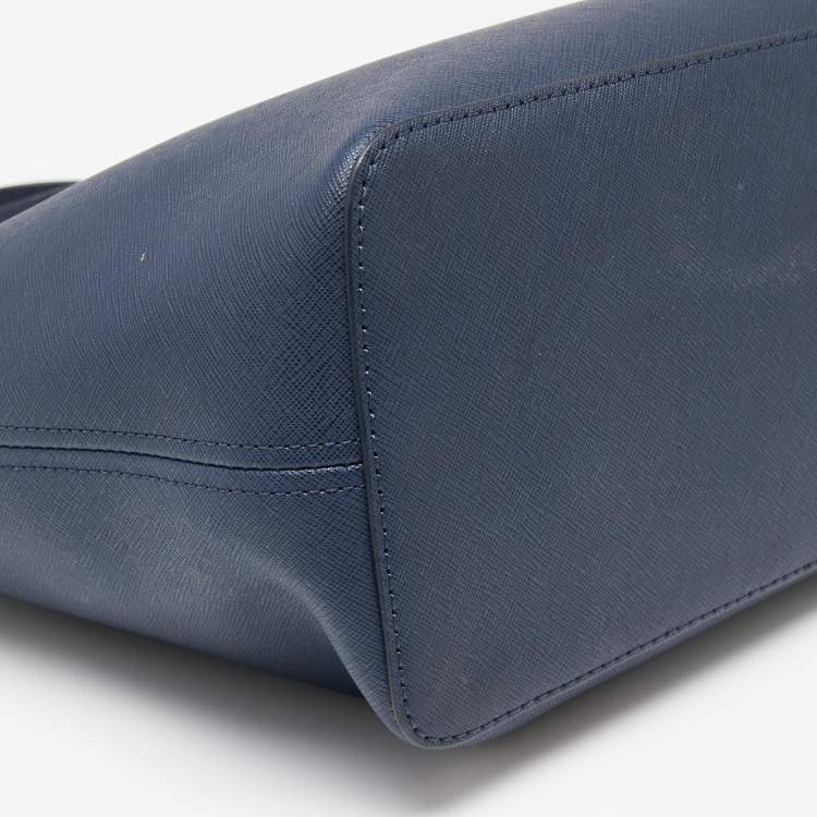 Pre Owned Michael Kors Navy Blue Leather Small Jet Set Travel Tote