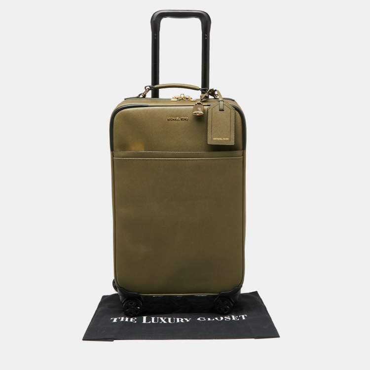 Pre Owned Michael Kors Olive Green Leather Jet Set Logo Luggage