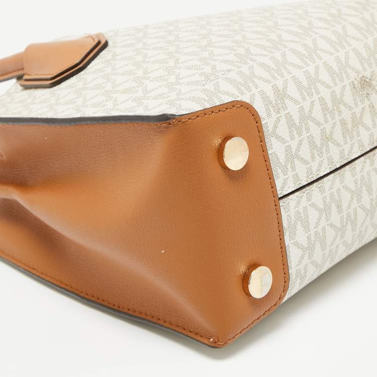 Pre Owned Michael Kors Light Brown/White Signature Coated Canvas and Leather Mini Mercer Tote