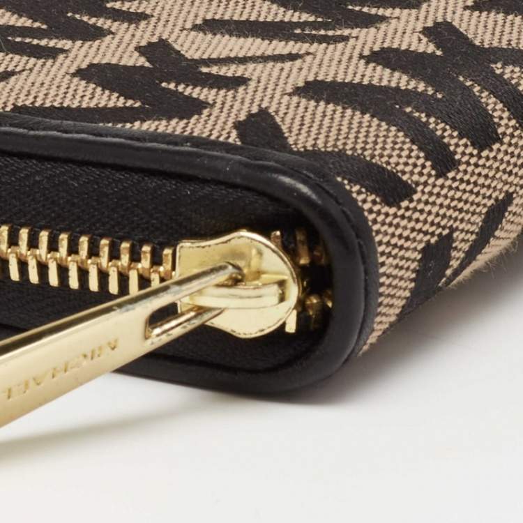 Pre Owned Michael Kors Beige/Black Signature Canvas and Leather Trim Zip Around Wallet