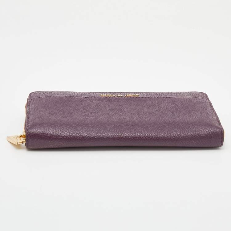 Pre Owned Michael Kors Plum Leather Mercer Zip Around Wallet
