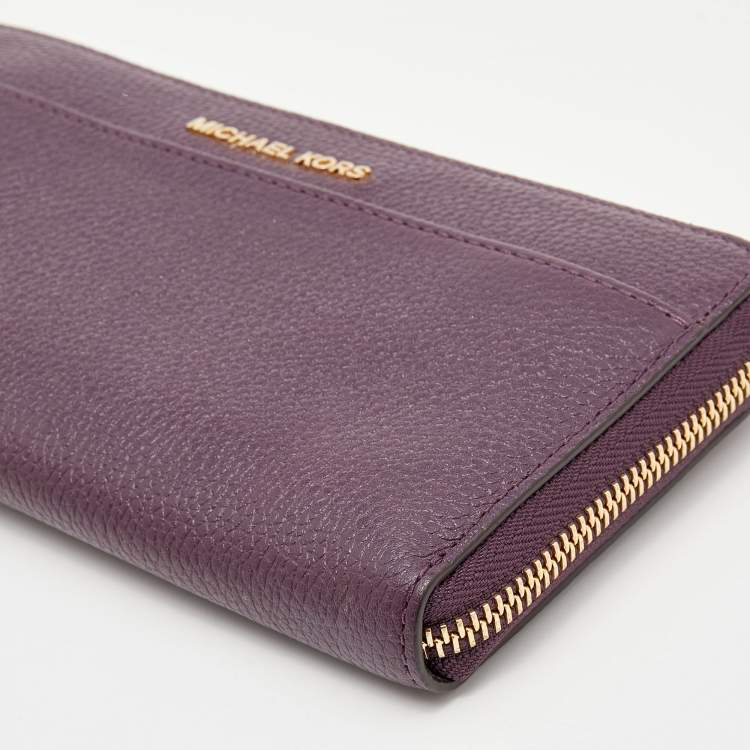 Pre Owned Michael Kors Plum Leather Mercer Zip Around Wallet