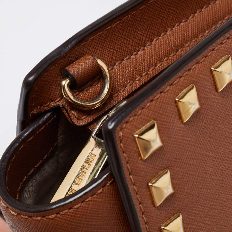 Pre Owned Michael Kors Dark Brown Studded Leather Selma Crossbody Bag