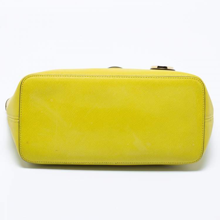 Pre Owned Michael Kors Neon Green Leather Small Jet Set Travel Tote