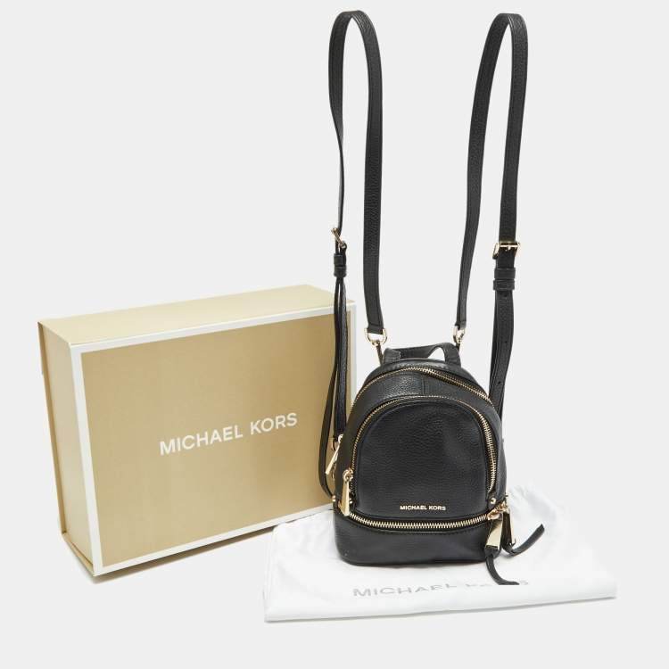 مملوكة مسبقًا Michael Kors Black Leather Mini Rhea Backpack