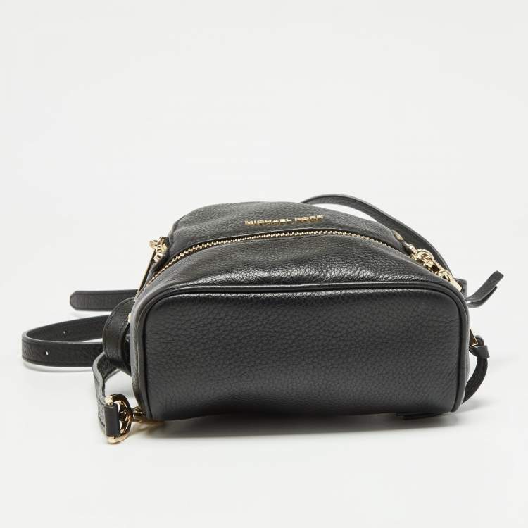 مملوكة مسبقًا Michael Kors Black Leather Mini Rhea Backpack