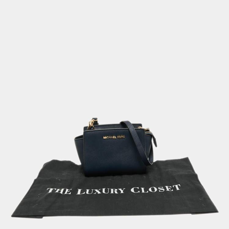 Pre Owned Michael Kors Navy Blue Leather Mini Selma Crossbody Bag