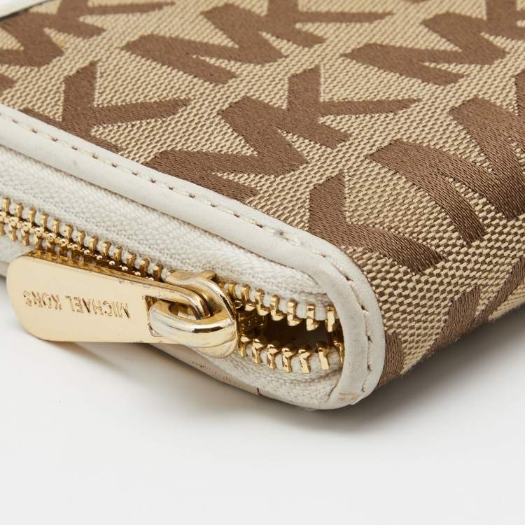 Pre Owned Michael Kors Beige/White Signature Canvas and Leather Zip Around Wallet