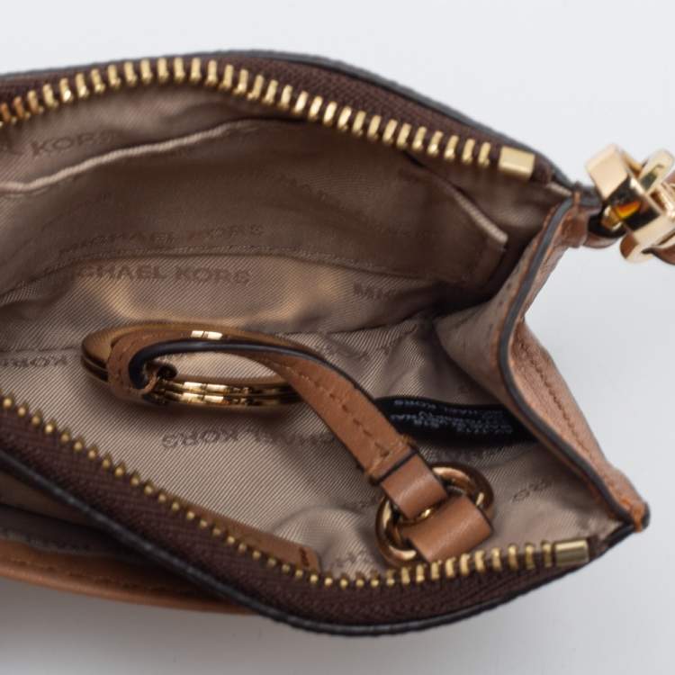 Pre Owned Michael Kors Brown/Beige Signature Coated Canvas and Leather Zip Card Holder 