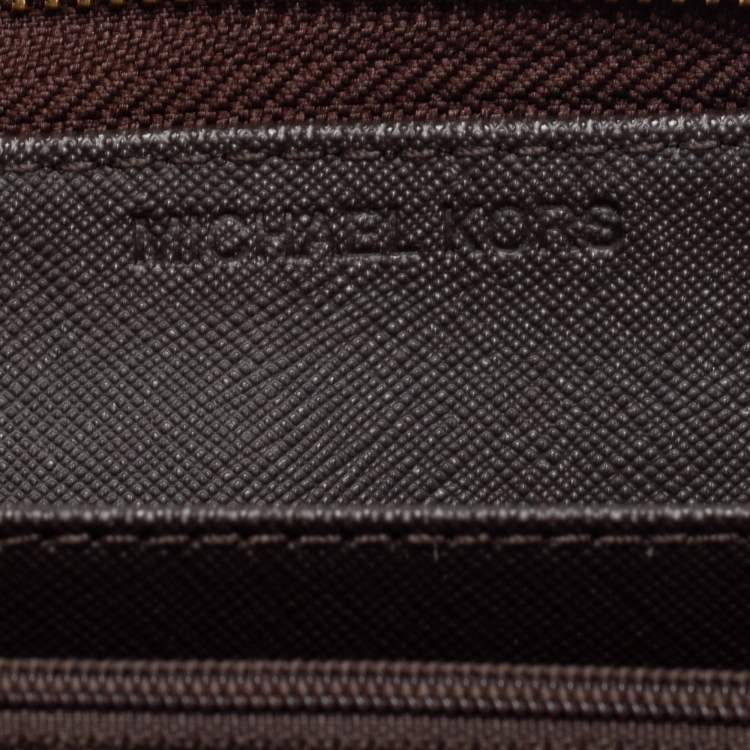 Pre Owned Michael Kors Beige/Brown  Snakeskin Embossed Leather Jet Set Zip Around Wallet