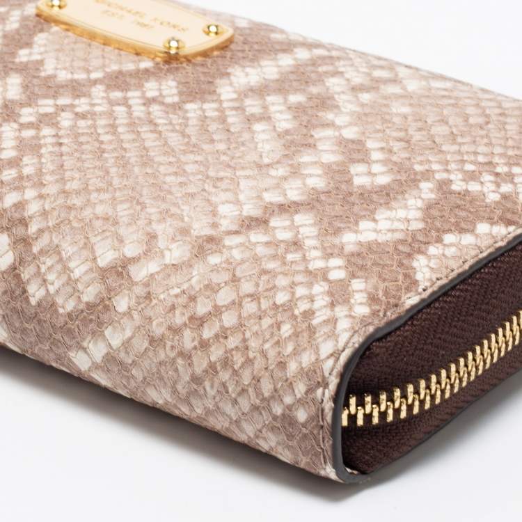 Pre Owned Michael Kors Beige/Brown  Snakeskin Embossed Leather Jet Set Zip Around Wallet