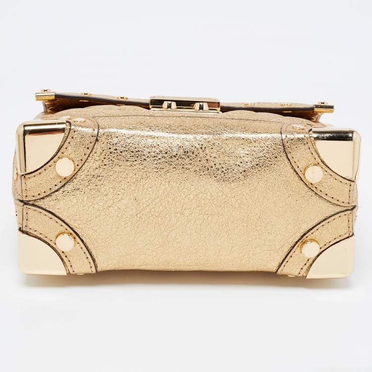 Pre Owned Michael Kors Gold Quilted Leather Small Cori Trunk Top Handle Bag