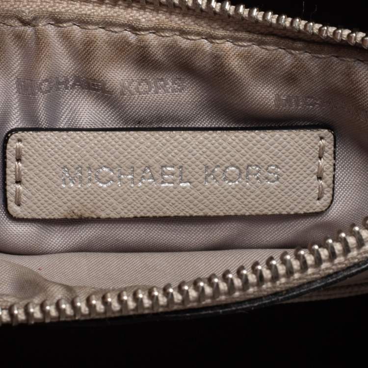 Pre Owned Michael Kors Black Leather Mini Mercer Satchel