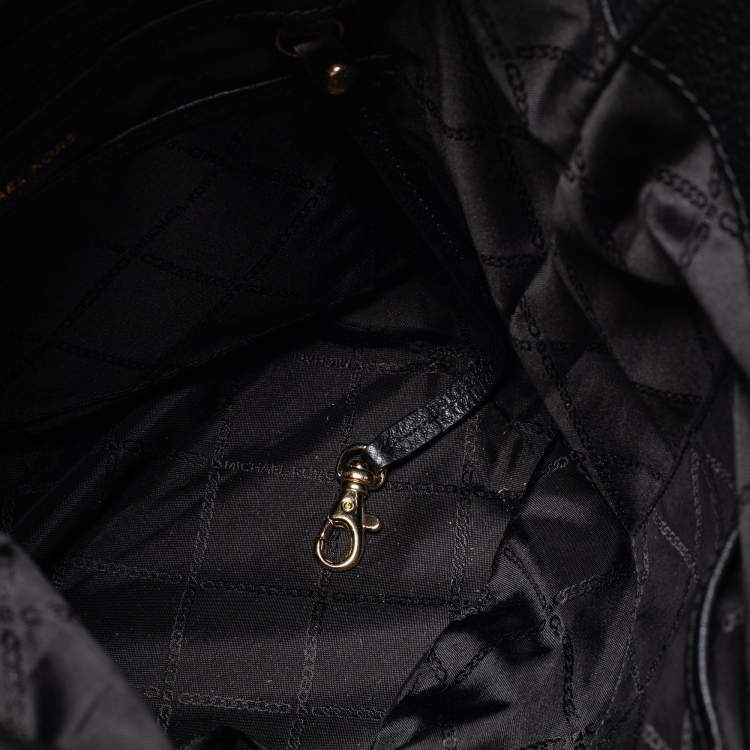 Pre Owned Michael Kors Black Leather  Elana Shoulder Bag