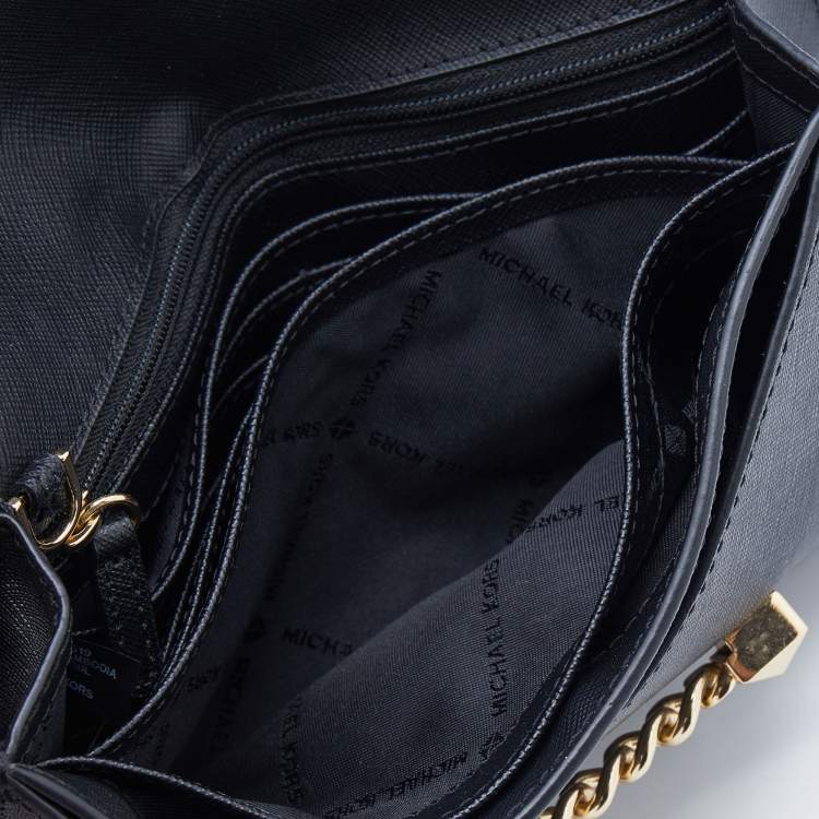 Pre Owned Michael Kors Black Leather Karla Chain Clutch