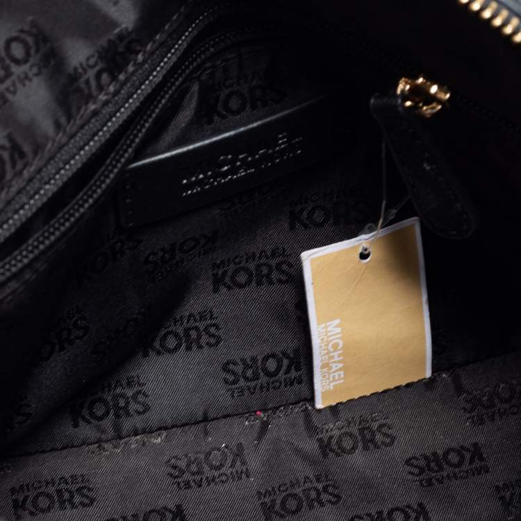 Pre Owned Michael Kors Black Leather Medium Dome Crossbody Bag