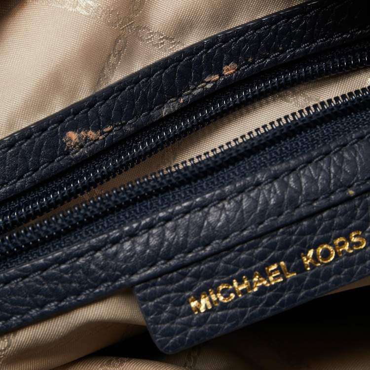 Pre Owned Michael Kors Dark Blue Leather Crossbody Bag