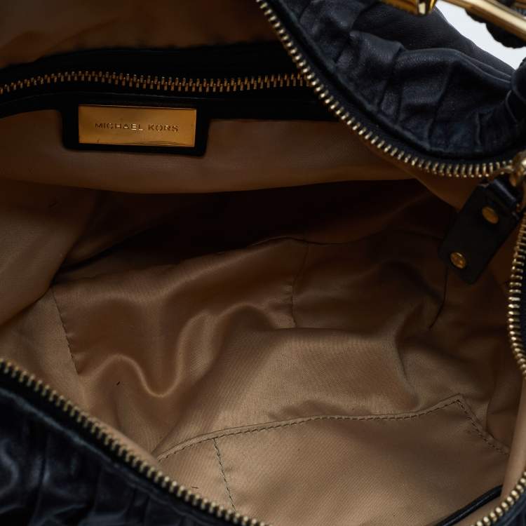 Pre Owned Michael Kors Black Leather Skorpios Hobo