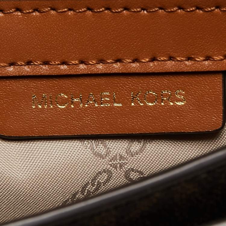 Pre Owned Michael Kors Brown Coated Canvas Leather Jet Set Shoulder Bag