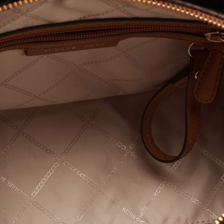 Pre Owned Michael Kors Signature Coated Canvas and Leather Medium Cleo Tote